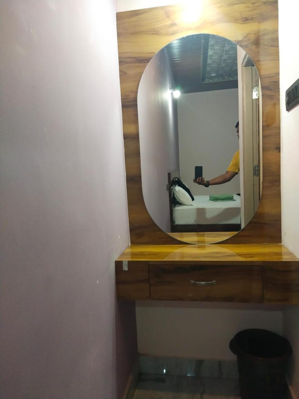 Manoj Homestay האמפי מראה חיצוני תמונה
