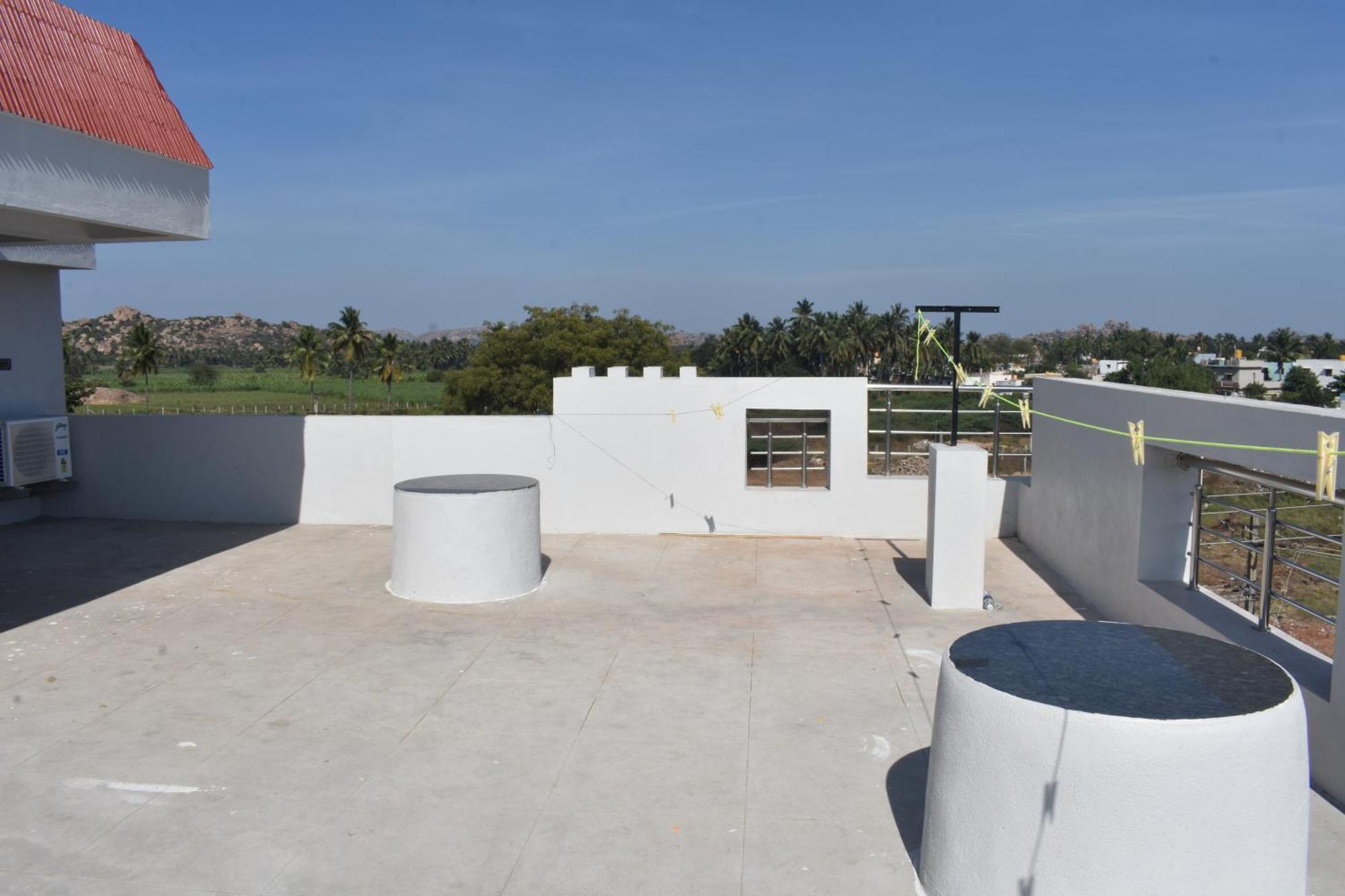 Manoj Homestay האמפי מראה חיצוני תמונה